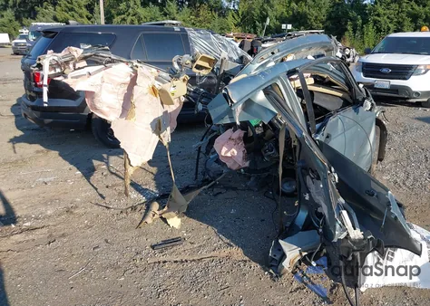 2010 Honda Cr-V Lx z USA, uszkodzony, nr VIN JHLRE4H36AC001915